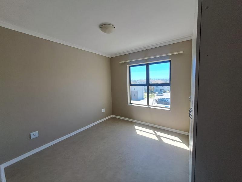 2 Bedroom Property for Sale in Vredekloof Western Cape